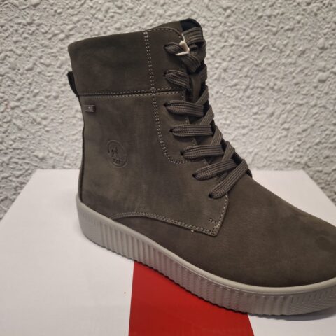 P-9121 COMFORT